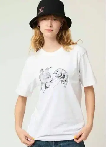 미개봉 새상품 스트레인저 싱스 히구치 유코 티셔츠 L 사이즈