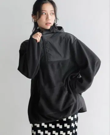 DISCUS 개더 풀오버