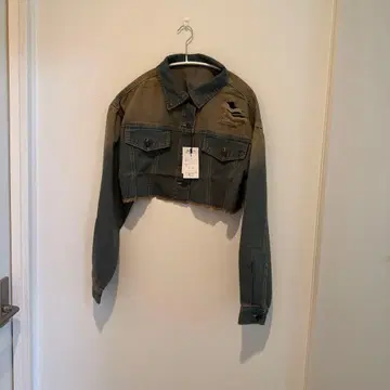 데미지 가공 크롭 데님 자켓