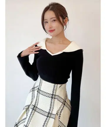 SNIDEL 오프숄더 카라 니트 풀오버 상의 새상품