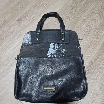 Erika Platinum Line 백 블랙 그레이