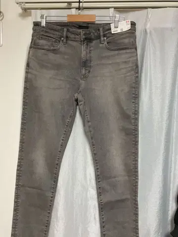 UNIQLO 울트라 스트레치 청바지