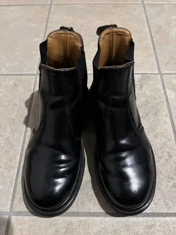 Dr Martens 닥터마틴 사이드 고어 부츠 UK4 블랙 가죽 첼시