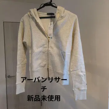 새상품 아이보리 후드 부착 집업 후드티 어반 리서치