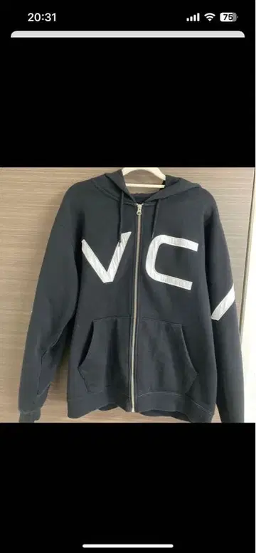 RVVC 로고 블랙 후드티