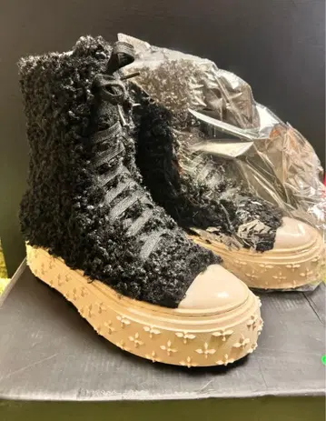 RICK 하이컷 스니커즈 통굽 미사용 25cm