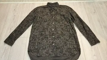 캐서린 햄넷 긴팔 셔츠 캐서린 햄넷 올 패턴 M