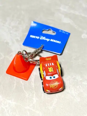 미사용 새상품 디즈니 키체인 카즈 맥퀸