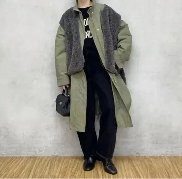 새상품급 퓨어세신 보아 라이너 포함 멀티 웨이 모즈 코트 카키