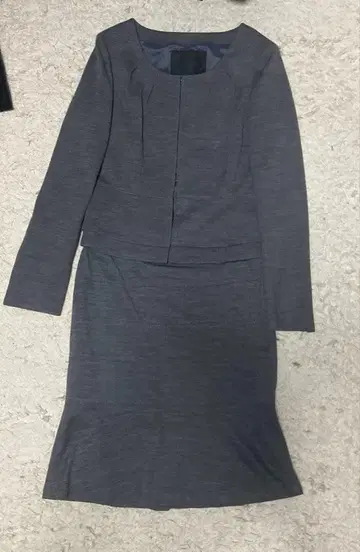 untitled 그레이 수트 사이즈 1