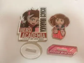 우라라카 오챠코 아크릴 스탠드와 키링 세트