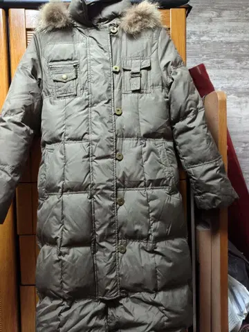 세실 맥비 다운 롱 코트 퍼 후드 카키 풀 집업 M 사이즈