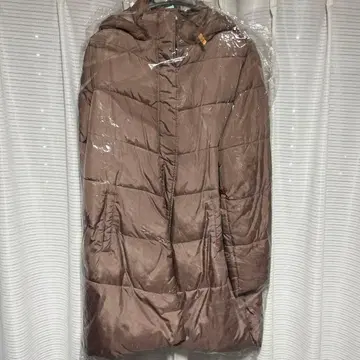 브라운 후드 부착 다운 자켓