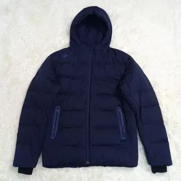 데상트 울리 소프트 니트 다운 자켓 스트레치 O 사이즈 네이비