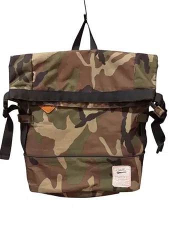 카모 패턴 롤탑 백팩