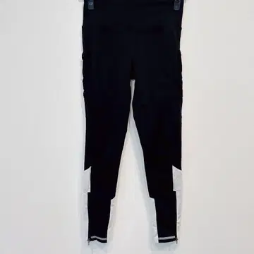 새상품급 Champion 챔피온 [ XS ] 블랙/화이트 레깅스