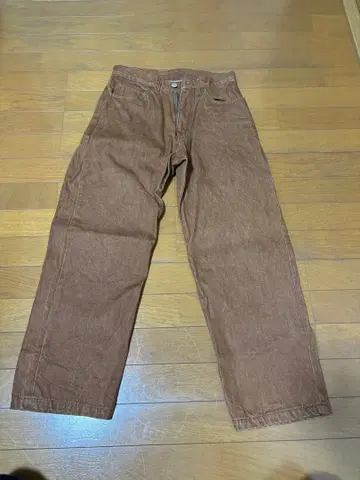 브라운 스트레이트 데님 팬츠