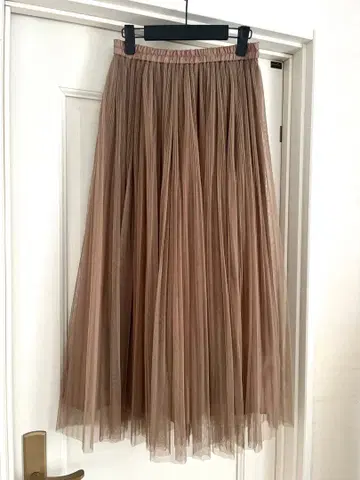 그린 라벨 green label 베이지 플레어 스커트