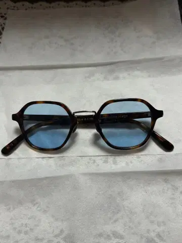 MB 하이엔드 컬러 렌즈 브라운 x 블루