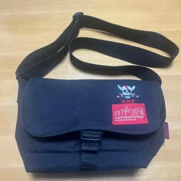 Manhattan Portage ONEPIECE 콜라보 백