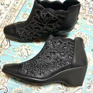 yuriko matsumoto 장식 포함 블랙 웨지 부티