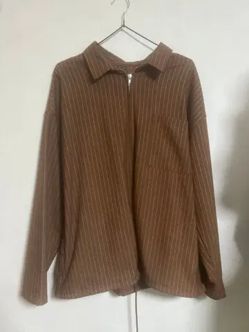 브라운 스트라이프 지퍼