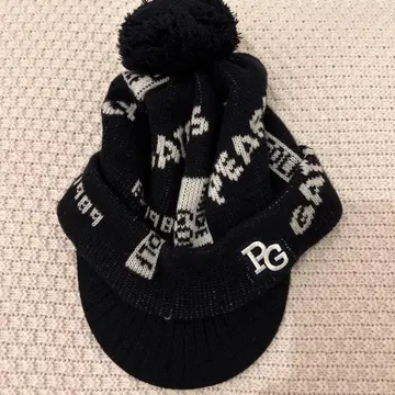 PG 로고 포함 폼폼 니트 모자