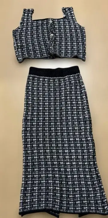 블랙 화이트 체크 셋업