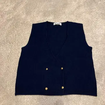 니트 베스트 더블 골드 버튼 네이비