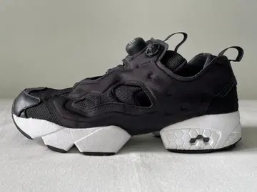 리복 인스타 펌프 퓨리 블랙 24.5cm