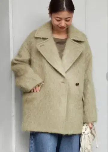 모헤어 믹스 샤기 숏코트