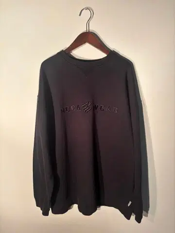 ROCA WEAR 블랙 크루넥 트레이닝복