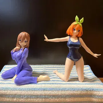 5등분의 신부 나카노 요츠바 나카노 미쿠 피규어 2체 세트