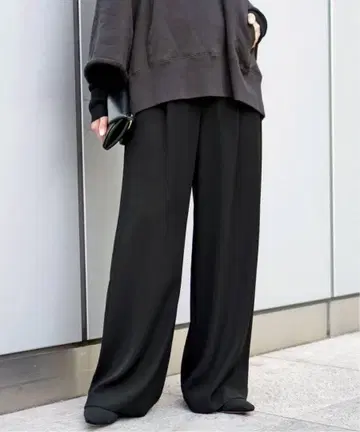 미사용 새상품 AP STUDIO *이지 와이드 팬츠 블랙 38