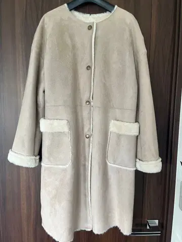 innowabe 베이지 노카라 무스탕 코트 롱 기장