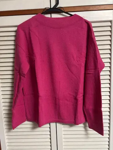 새상품 INED 플랑드르 스웨터 핑크 11호 L