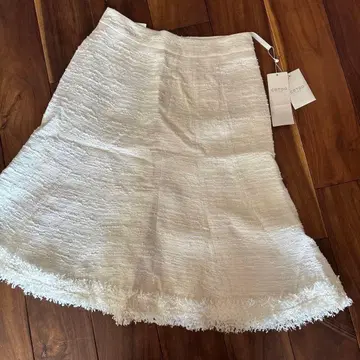 새상품 COTOO 자카드 플레어 스커트