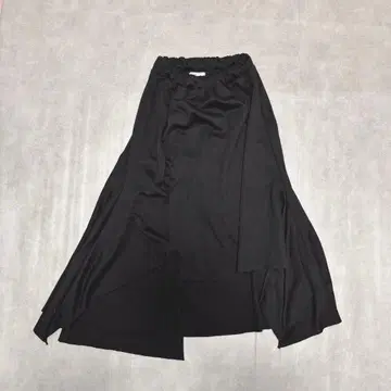 개성파 비대칭 롱 스커트 변형 디자인 블랙 모드