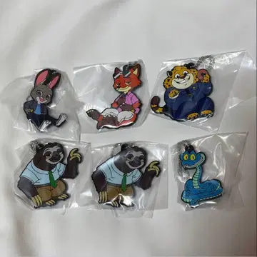 주토피아2 데포라바! 러버 스트랩 가챠가챠