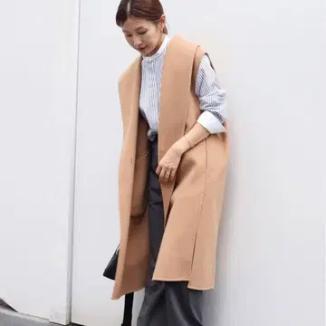 베이지 울 혼방 노카라 롱 코트