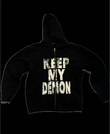 KEEP MY DEMON 후드티 S사이즈