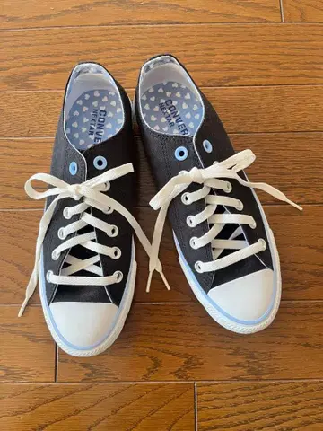 CONVERSE NEXSTAR 블랙 스니커즈