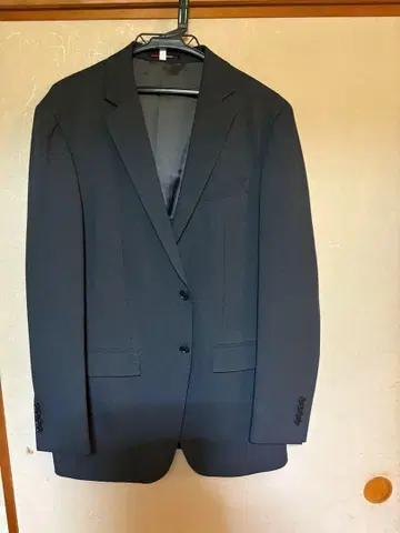 다크 그레이 자켓 ORIHICA