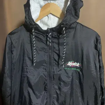 구제 의류 기업 로고 MYSTIK 나일론 자켓 사이즈 L