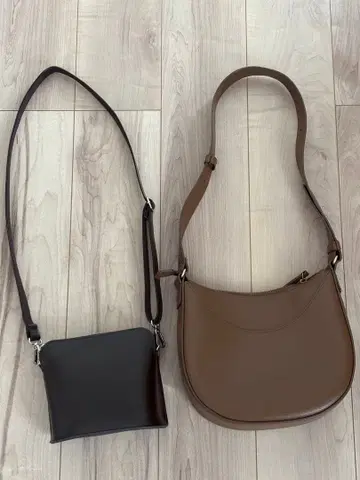 새상품급 유니클로 레더 터치 미니 숄더백, 원 핸들 백 브라운