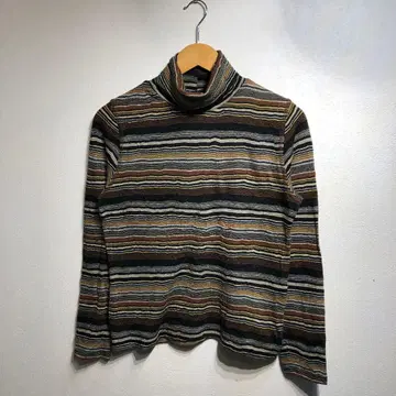 90s 구제 의류 vintage FIL FEE 하이넥 여성용 보더