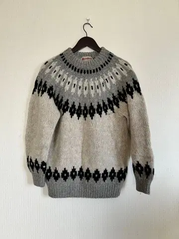 새상품급 Ancestres 노르딕 무늬 스웨터 퓨어 울 100%