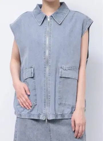 라이트 블루 데님 민소매 자켓