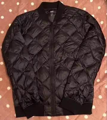 유니클로 울트라 라이트 다운 퀼팅 자켓