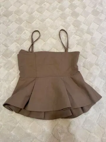 LILY BROWN 뷔스티에